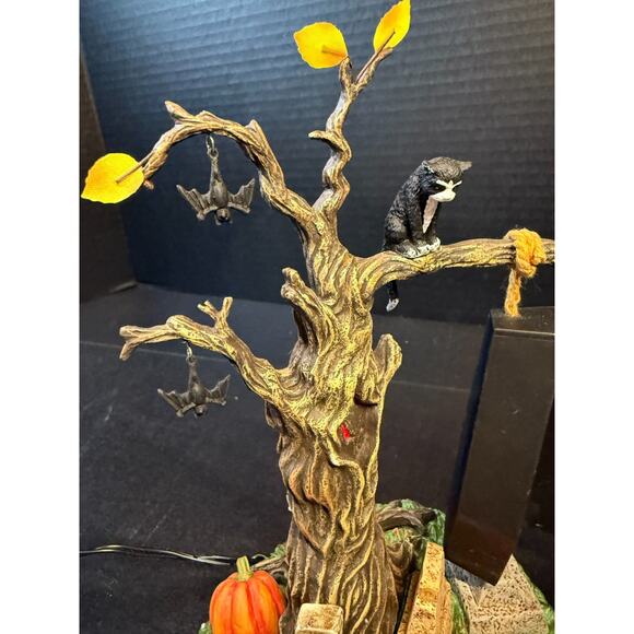 Department 56 Halloween Village Accessories Rock-a-Bye Vampire-Lights w/Box READ - Picture 9 of 16